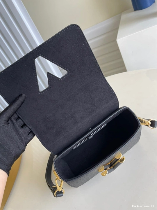 Affordable VUITTON LOUIS TWIST MM 0717